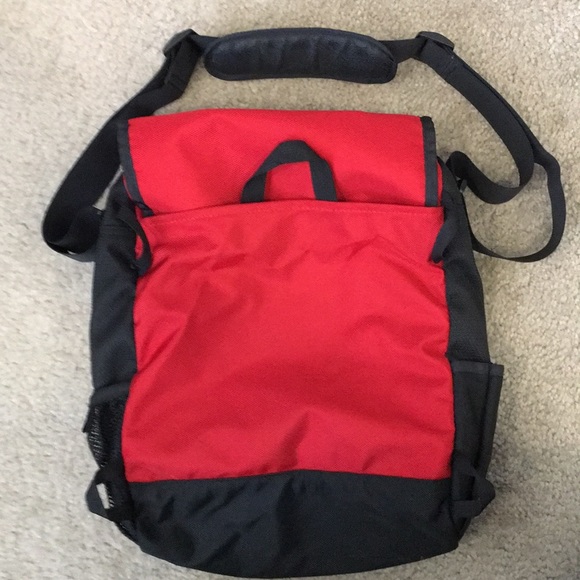 Victorinox Bags Sporty Red And Black Victorinox Travel Bag Poshmark